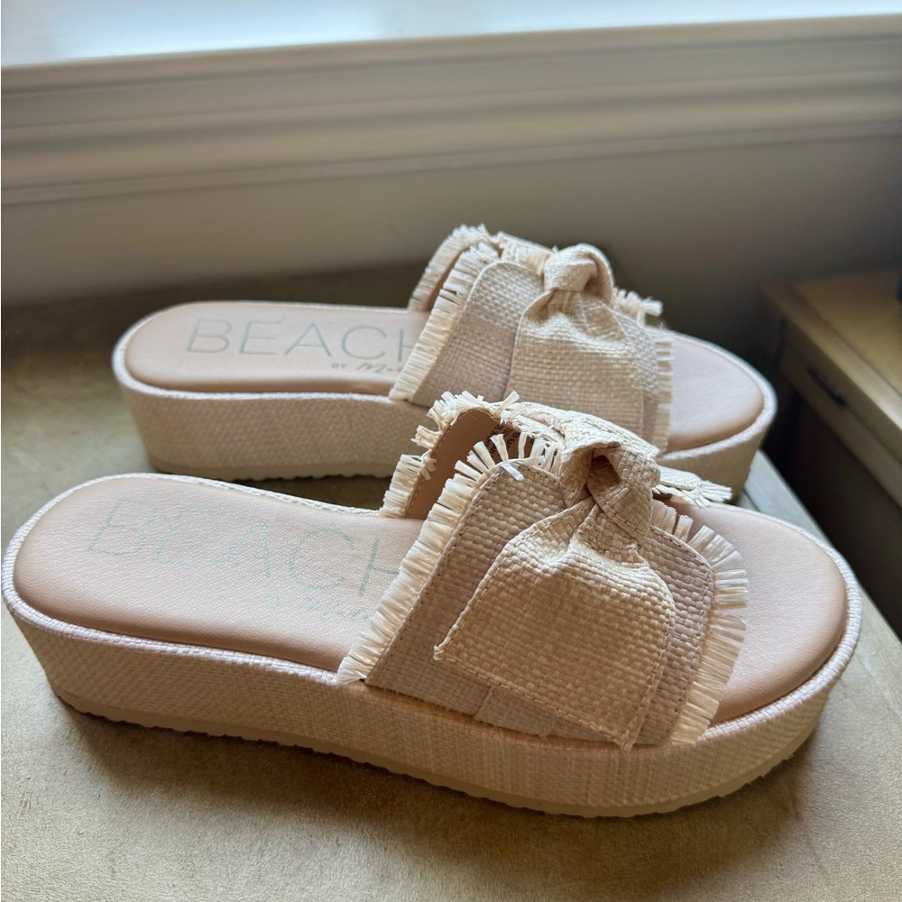 Beach by Matisse Tan Fringe Slide Sandals